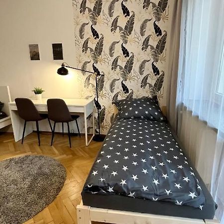Warszawa Krucza Pokoje Esterno foto