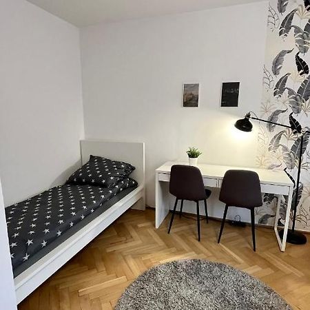 Warszawa Krucza Pokoje Esterno foto