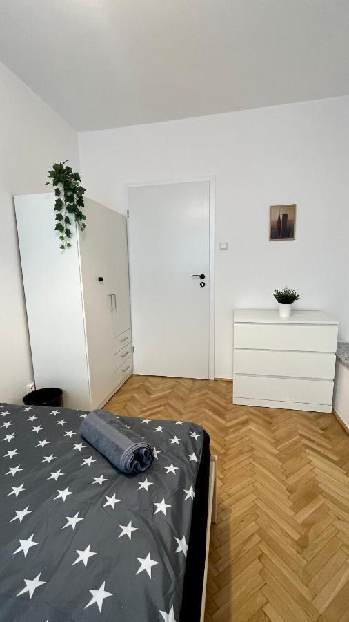 Warszawa Krucza Pokoje Esterno foto