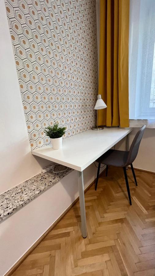Warszawa Krucza Pokoje Esterno foto